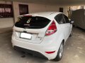 Selling White Ford Fiesta 2013 in Cebu-0