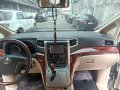 Toyota Alphard-3