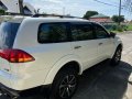 Selling White Mitsubishi Montero 2011 in Las Piñas-1