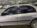 Honda Civic 1.6 Sedan i-VTEC Manual 2001-4