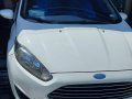 Ford Fiesta Hatchback 2014 Manual-2