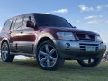 Mitsubishi Pajero 3.8L V6 Gas 4X4 2005 Top of the Line-0