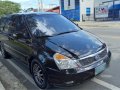 2011 Kia Carnival EX top of the line-0