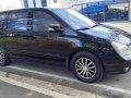 2011 Kia Carnival EX top of the line-4