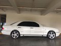 2000 Mercedes Benz E240-5