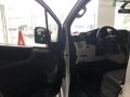 Toyota Commuter Deluxe-4