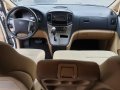 Hyundai Grand Starex 2017 VGT Automatic-3