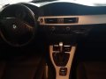 2010 BMW 318i (E90)-2