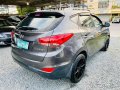 2010 HYUNDAI TUCSON GLS GAS AUTOMATIC TOP OF THE LINE FOR SALE-6