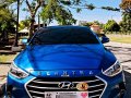 Automatic Elantra 2018 Top of the line Blue-2