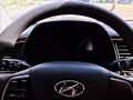 Automatic Elantra 2018 Top of the line Blue-7