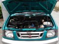 Mitsubishi Adventure 2000 Gas manual-3