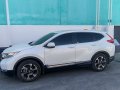 Selling used White 2018 Honda CR-V SUV / Crossover by trusted seller-0