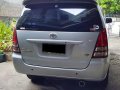 Selling Pearlwhite Toyota Innova 2007 in Malolos-1