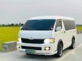 Pearl White 2009 Toyota Hiace Super Grandia-3