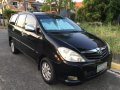 Toyota Innova 2010-6