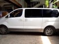 White Hyundai Starex 2015 for sale in Pasay-3