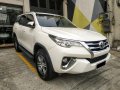 White Toyota Fortuner 2016 for sale in Mandaluyong-8