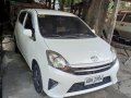 Selling White Toyota Wigo 2015 in Caloocan-5