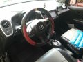 Selling Black Honda Mobilio 2016 in Makati-6