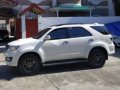 Selling White Toyota Fortuner 2015 in Angono-3