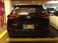 Sell Black 2016 Hyundai Tucson  2.0 GL 6AT 2WD in used-3