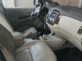 Silver Toyota Innova 2012 -1