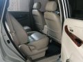 Silver Toyota Innova 2012 -6