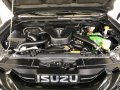 2016 Isuzu mu-X  For Sale by Owner/seller-9