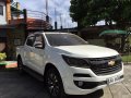 Sell White 2017 Chevrolet Colorado Truck at Automatic in  at 47000 in Gapan-0