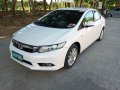 White Honda Civic 2012 -4