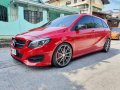 RUSH! Selling Red 2015 Mercedes-Benz B-Class  200 BlueEFFICIENCY AT second hand-1