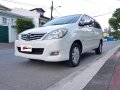 2011 Toyota Innova 2.5 V-9