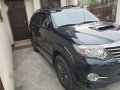 Grey Toyota Fortuner 2015 for sale in Valenzuela-6