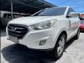 Selling White Hyundai Tucson 2013 in Las Piñas-1