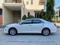 Pearl White Toyota Camry 2017-8
