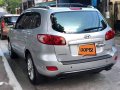 Silver Hyundai Santa Fe 2007 for sale in Manila-1