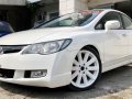 White Honda Civic 2006-9