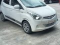  White 2018 Hyundai Eon -8