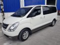 2011 Hyundai Starex -2