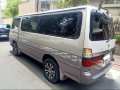 Toyota Hiace Super Grandia 2002 -2