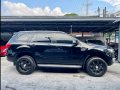 Selling Ford Everest 2018 SUV-1