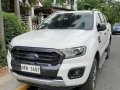 Selling White Ford Ranger 2019-1