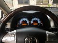Selling Toyota Corolla Altis 2012 Sedan -0