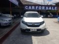 White Honda Cr-V 2018-9