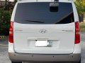 White Hyundai Grand Starex 2011-6