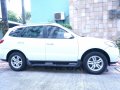 Well kept 2010 Hyundai Santa Fe 7 seater for sale - 2.4 DOHC Gasoline -1