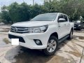 White Toyota Hilux 2018-7