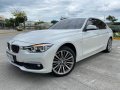 Sell White 2018 BMW Turbo -9