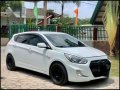 White Hyundai Accent 2017 -0